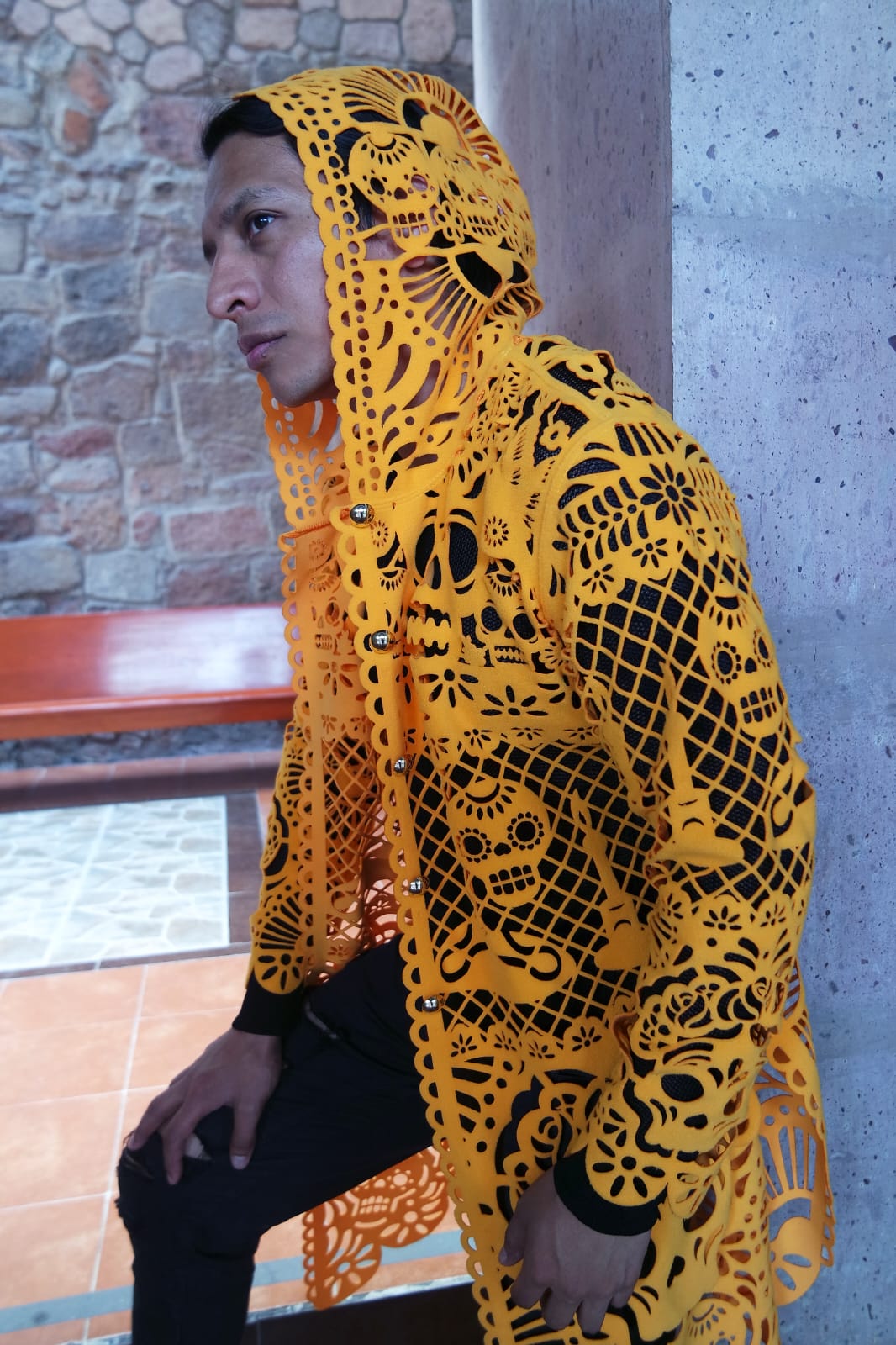 Túnica abrigo Mexclart Ofrenda Viva Arte Textil Mexicano