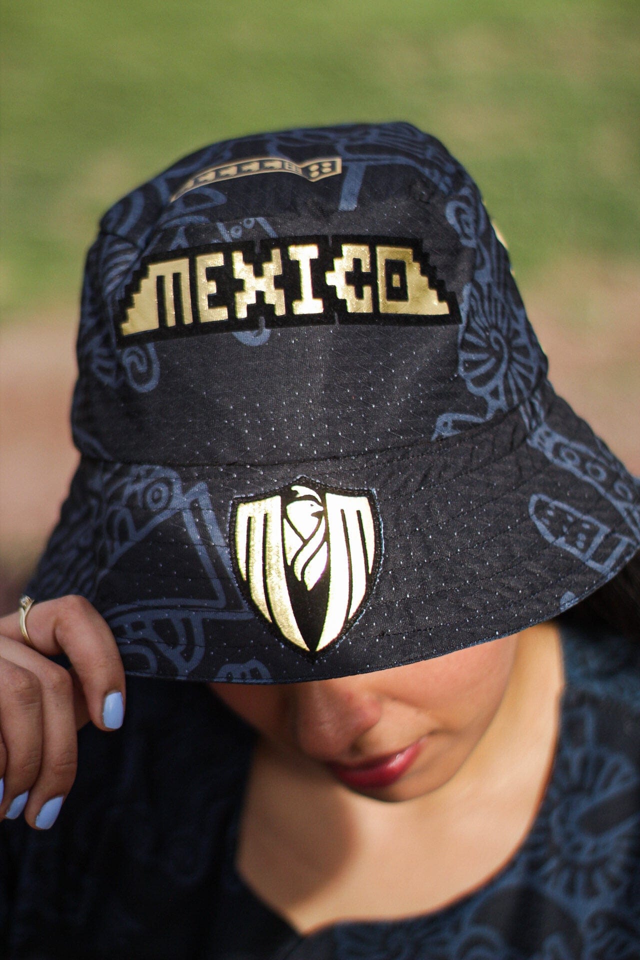 Retroooclothes Gorro Única (adultos) Bucket Hat Mictlán - Edición Guerrero Urbano | Amuleto Ancestral