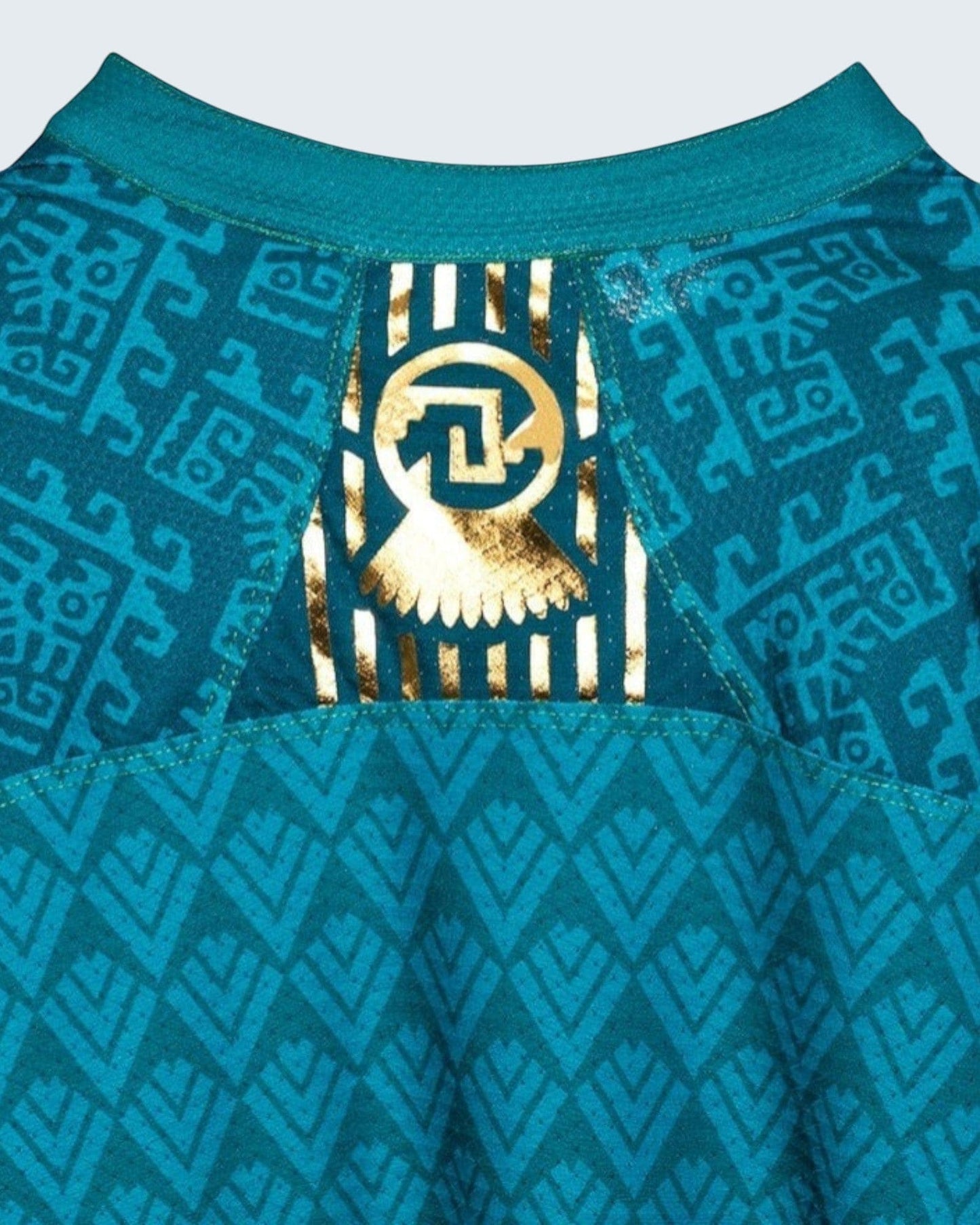 Retroooclothes Jersey Jersey Retrooo México Ft. Mexclart Noche de la Victoria con Mangas