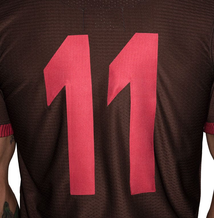 Rosas Torres Jersey Jersey Artístico Die Piraten - Edición Kiez Rebelde | El Espíritu de St. Pauli