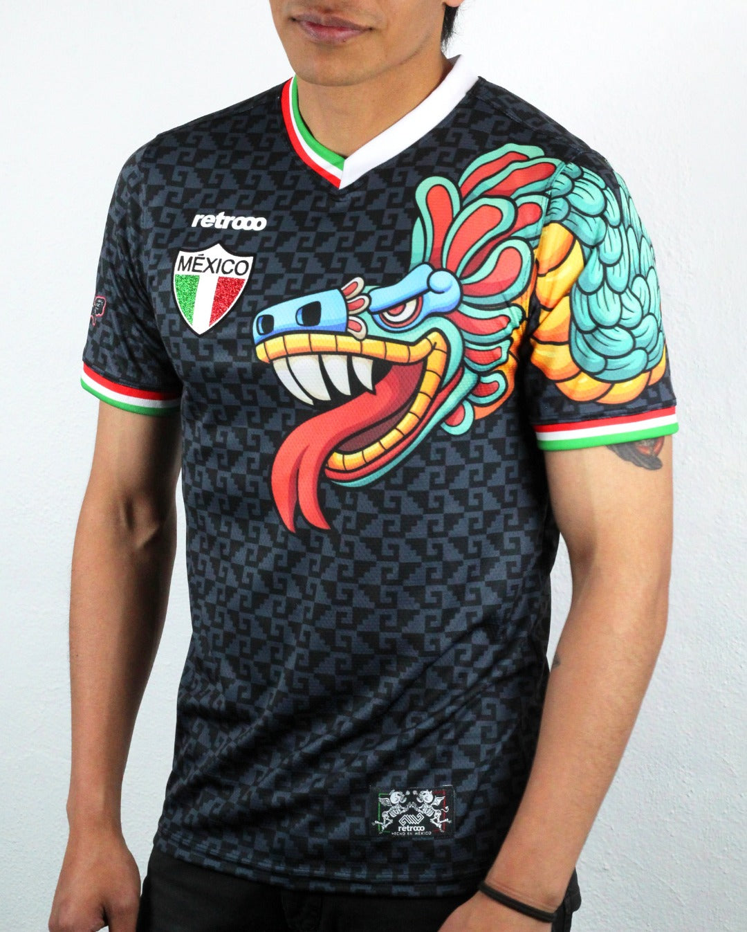 Jersey Retrooo México Quetzalcóatl Obsidiana