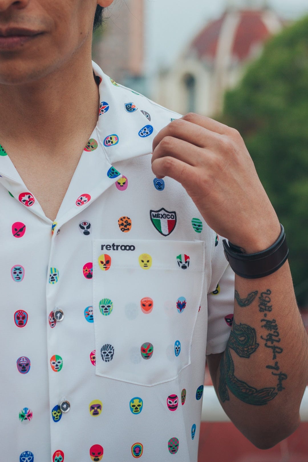 Retroooclothes Jersey Camisa Hawaiana Retrooo México Mascaritas Blanco