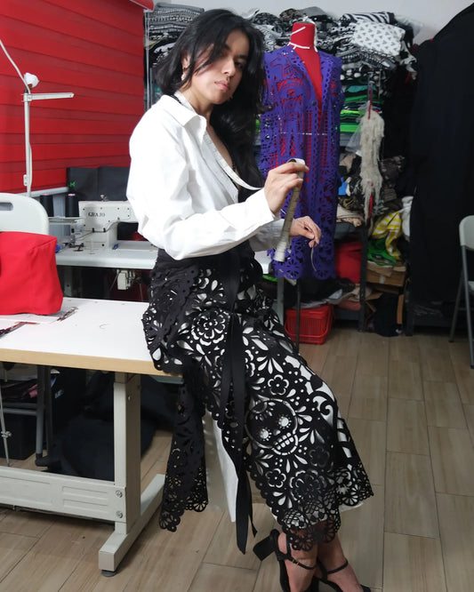 Mexclart Conjunto Conjunto Mexclart Top Calaveritas + Falda Catrina de las Flores · Calados del Alma