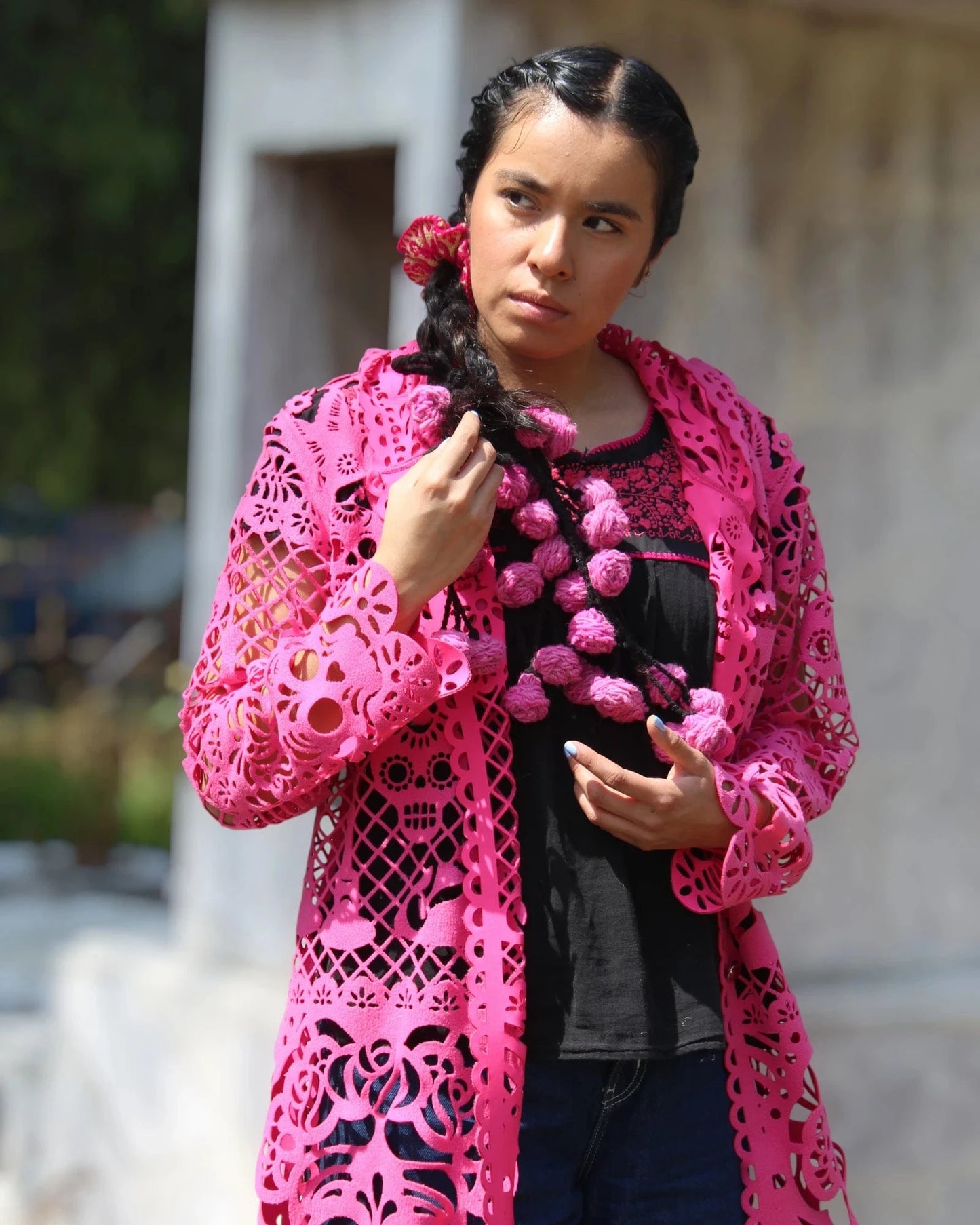 Retrooo.com Chaqueta Túnica abrigo Mexclart Ofrenda Viva Arte Textil Mexicano - Edición Rosa Mexicano