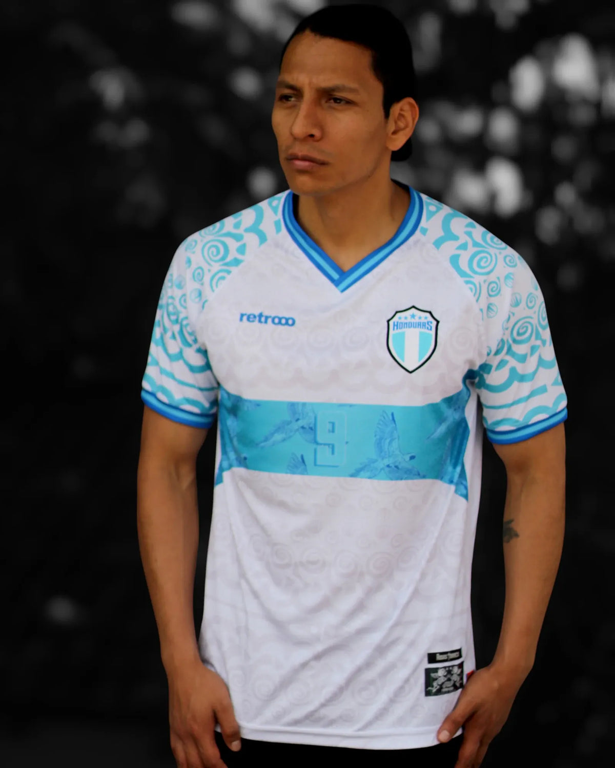 Retrooo.com Jersey Blanco / ECH Jersey Retrooo Honduras La H · Colab @gak_designhn