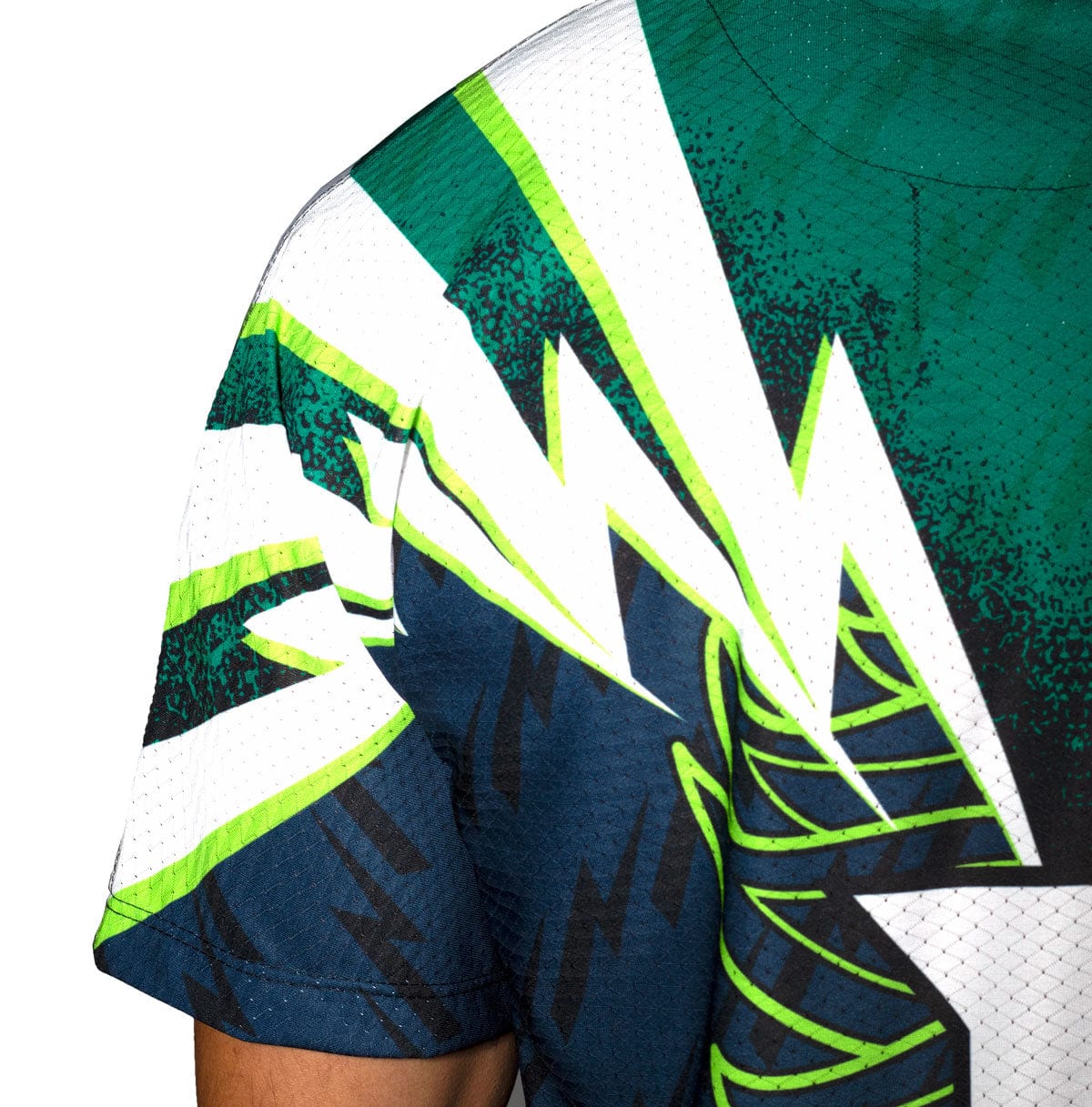 Retrooo.com Jersey Jersey Retro 90s Obsidiana - Edición Elegancia Misteriosa | Lienzo de la Nostalgia