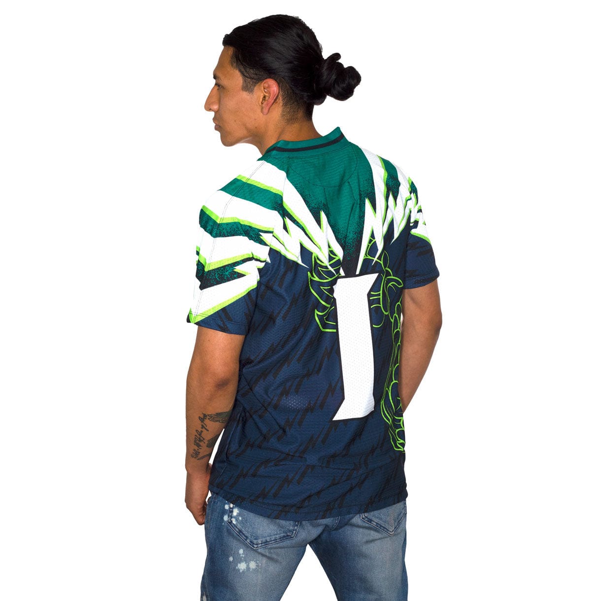 Retrooo.com Jersey Jersey Retro 90s Obsidiana - Edición Elegancia Misteriosa | Lienzo de la Nostalgia