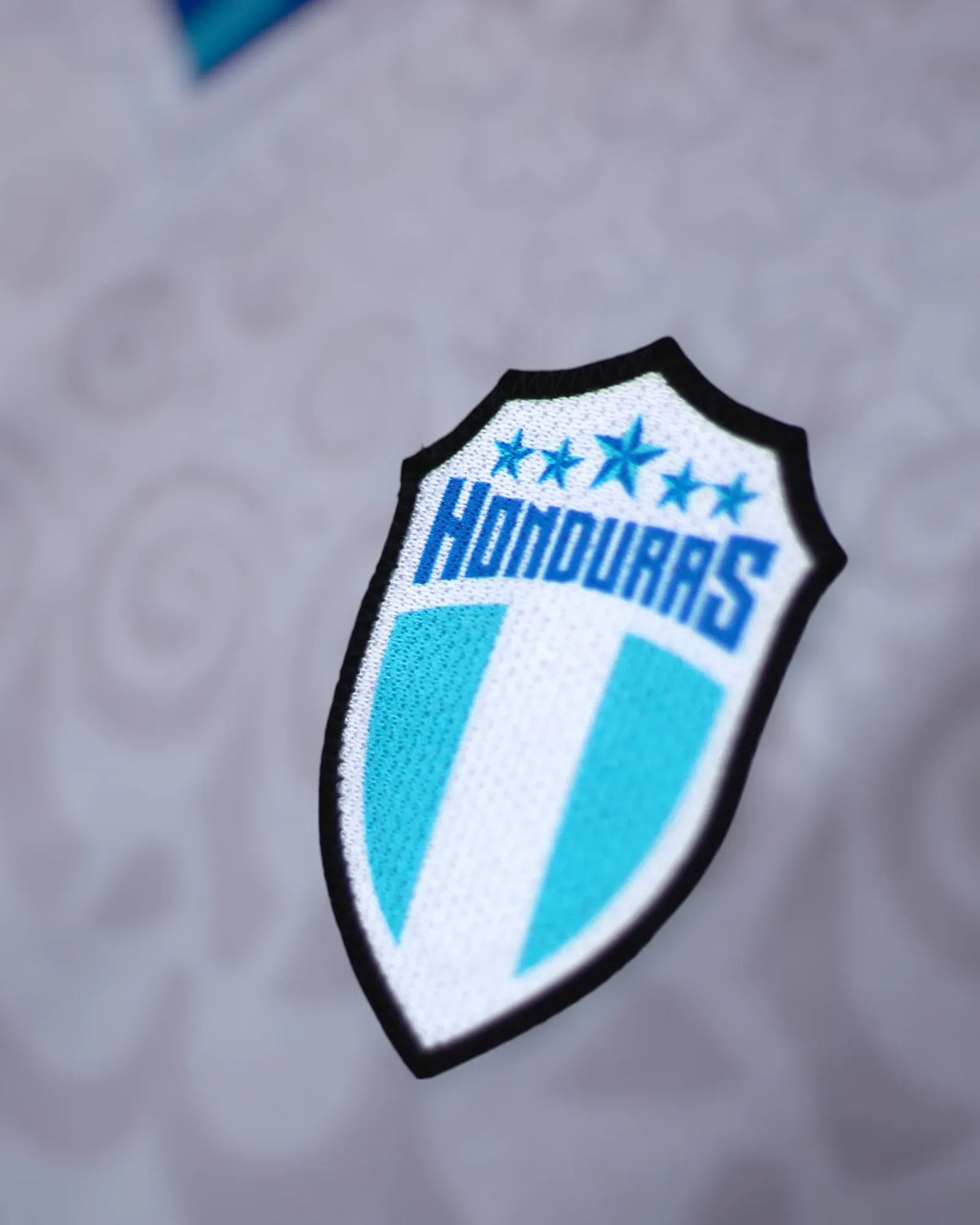 Retrooo.com Jersey Jersey Retrooo Honduras La H · Colab @gak_designhn
