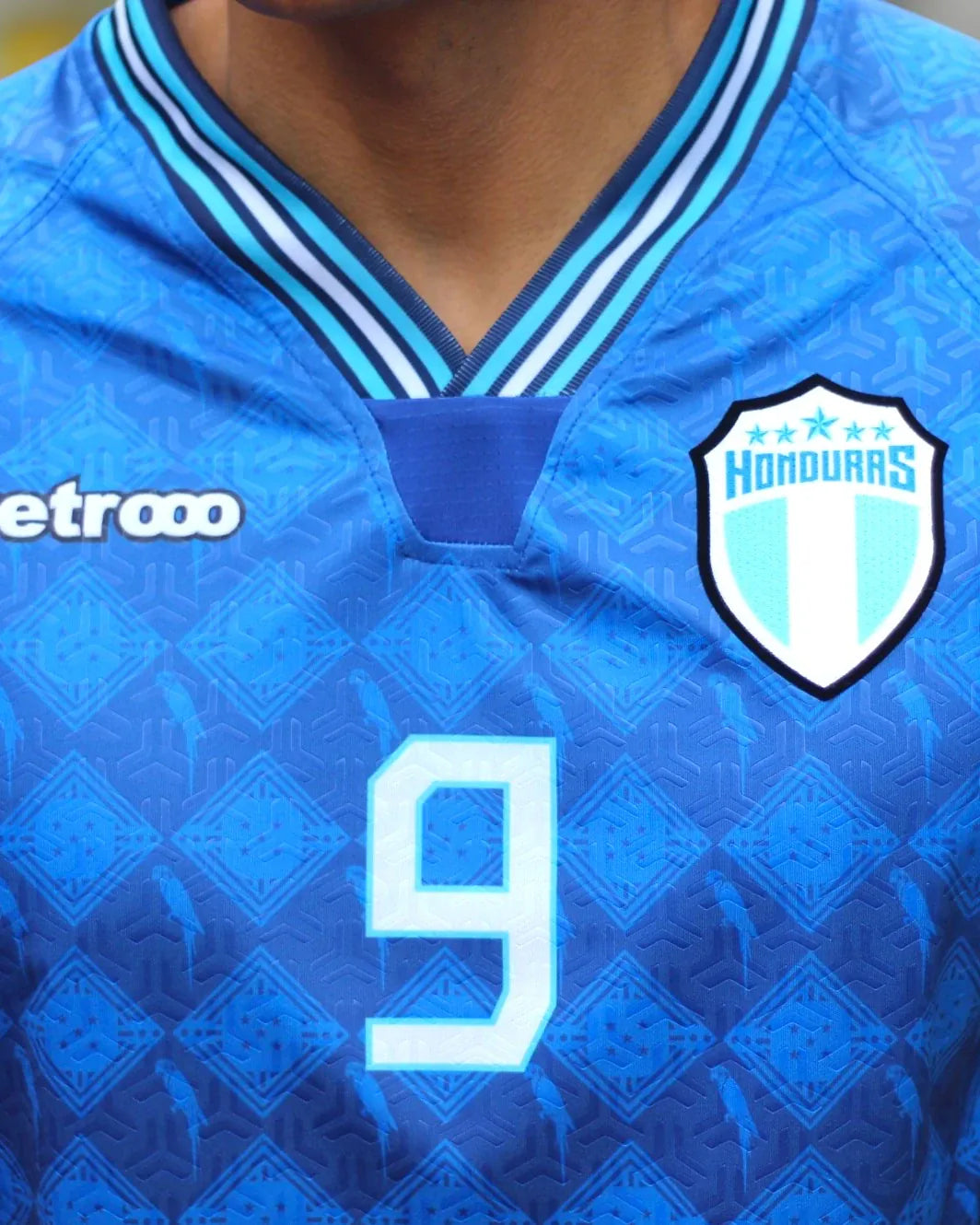Retrooo.com Jersey Jersey Retrooo Honduras La H · Colab @gak_designhn