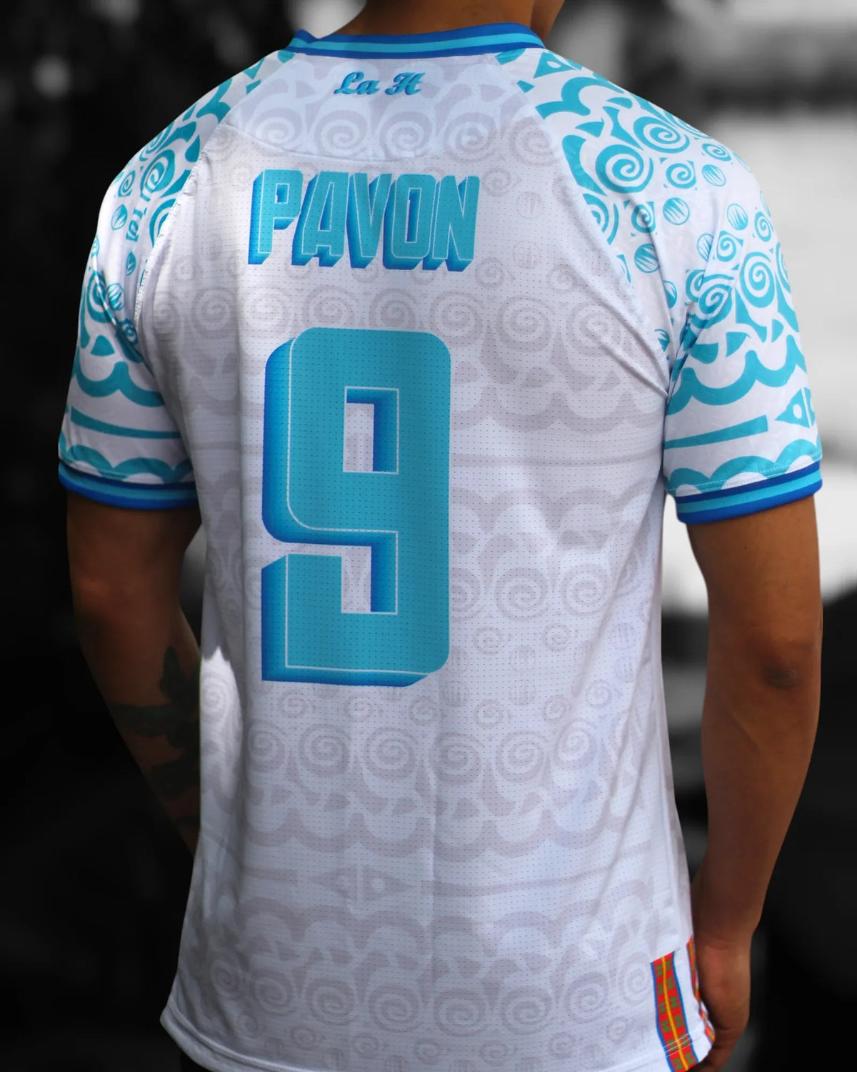 Retrooo.com Jersey Jersey Retrooo Honduras La H · Colab @gak_designhn