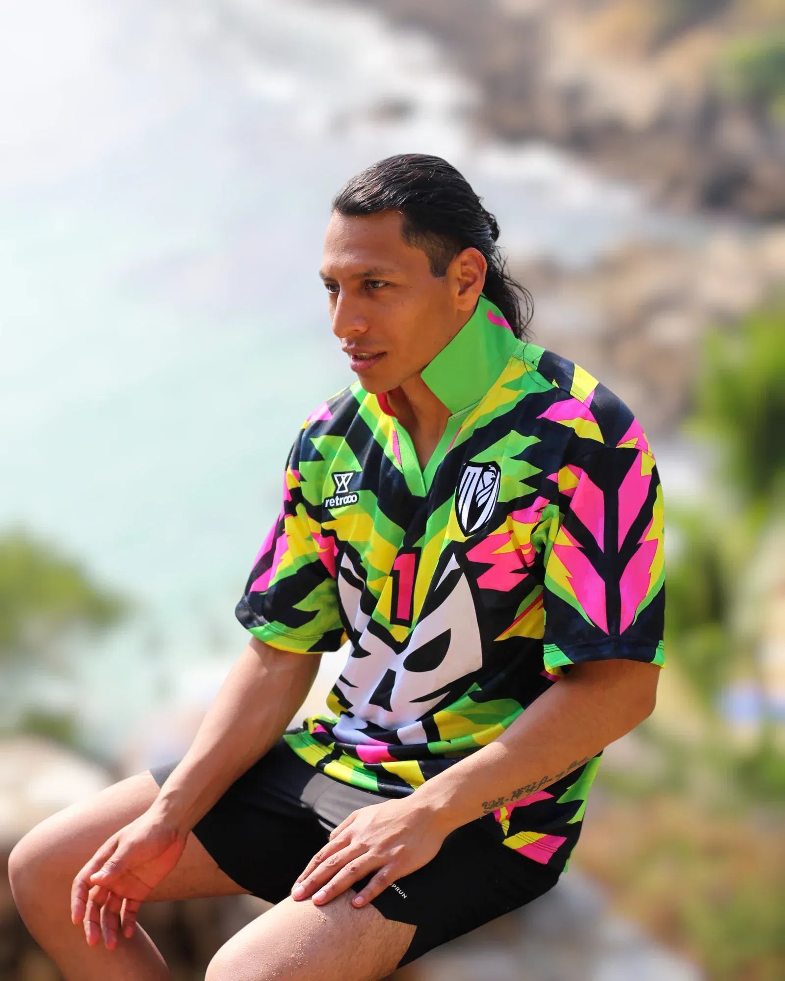 Retrooo.com Jersey Jersey Retrooo Lucha Libre Guerreros | No Te Escondas Más - Neón Brutal