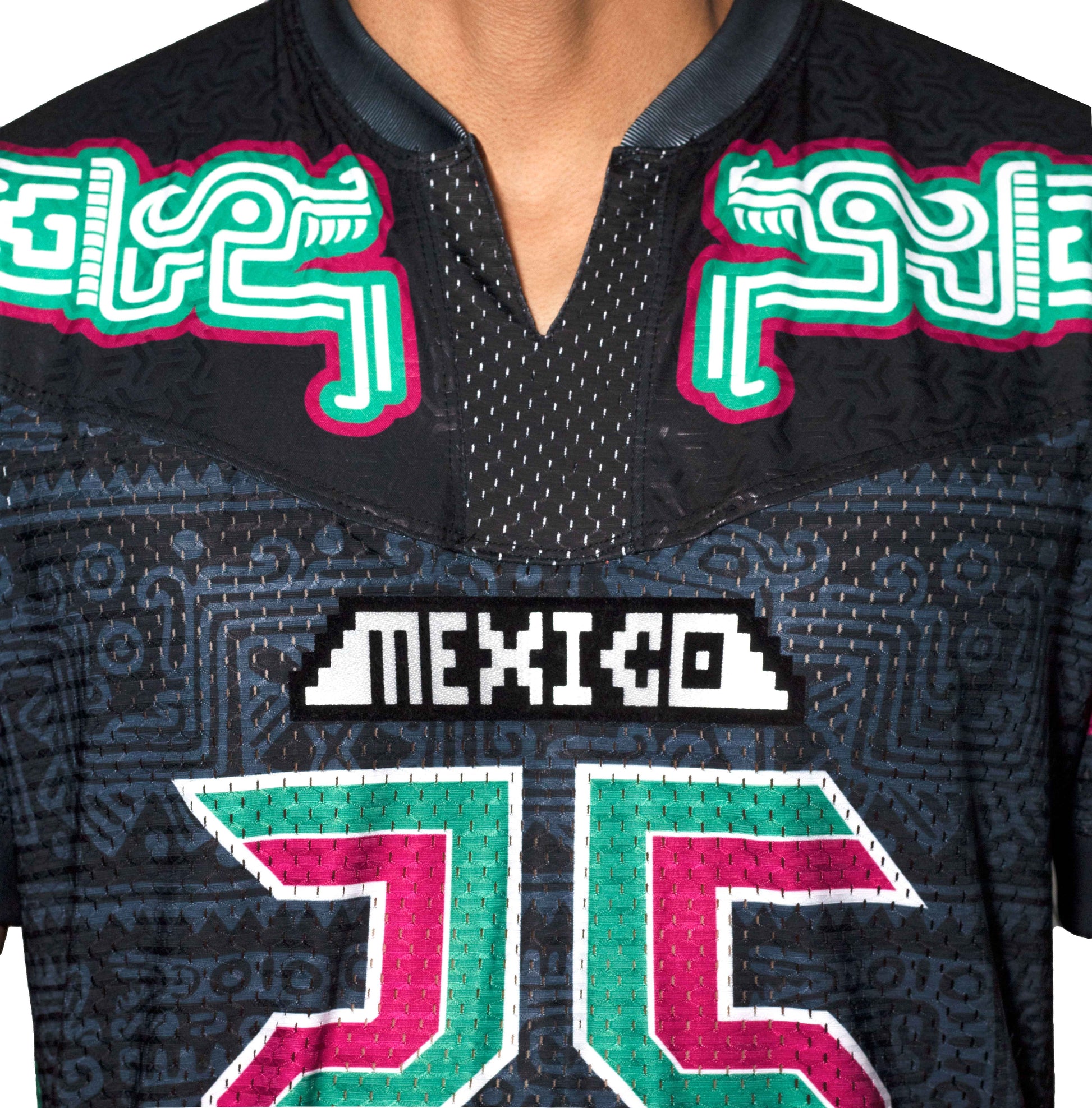 Retrooo.com Jersey Negro / XS Jersey Mexclart Kukulkán Juego de Pelota - Edición Futuro Ancestral | Premio Diseña México