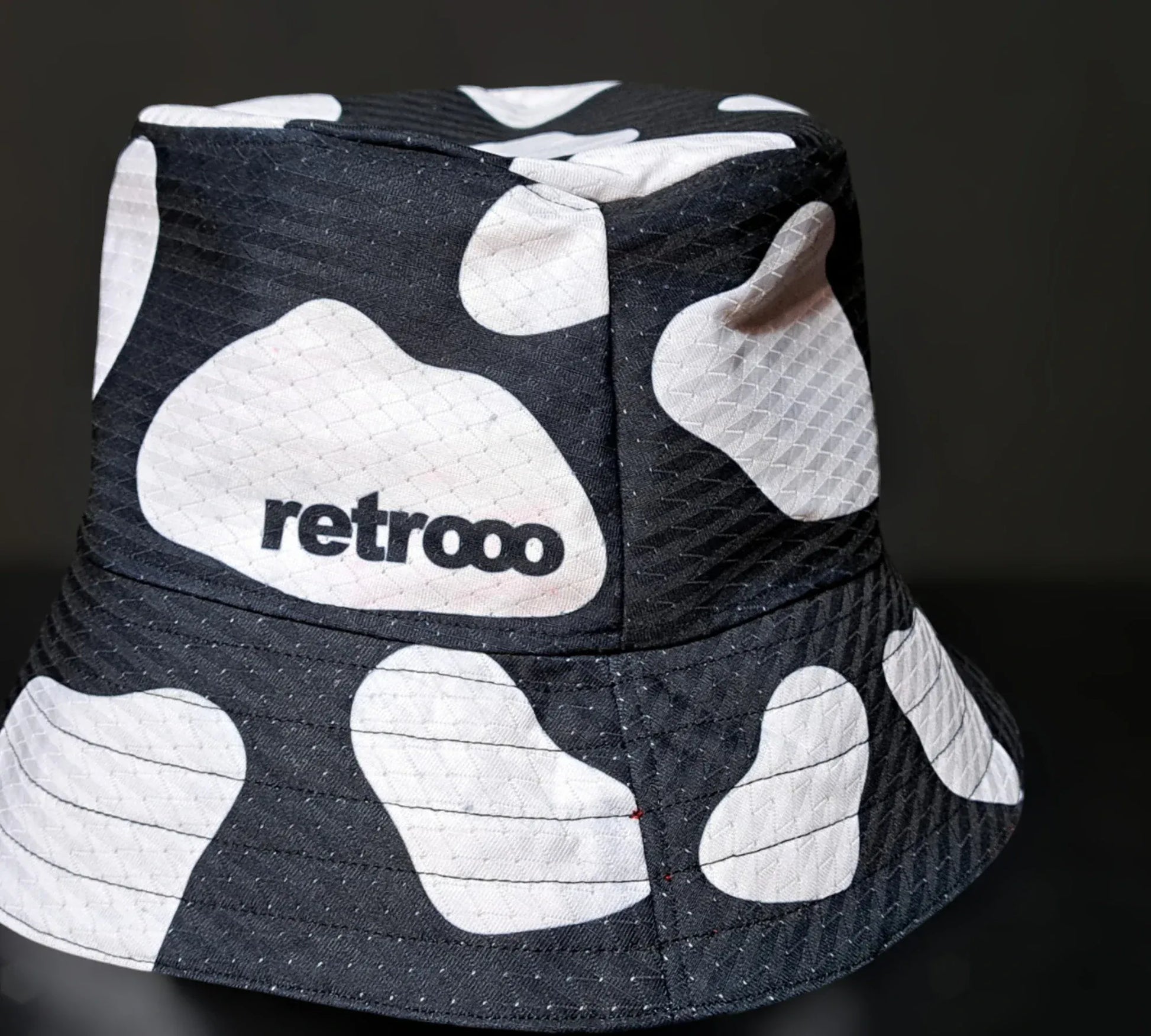 Retroooclothes Gorro Única (adultos) Bucket Hat San Pancho - Para Sol Urbano | Amuleto Vaquita