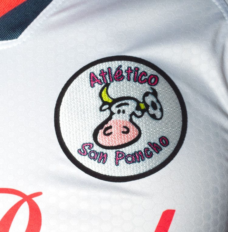 Retroooclothes Jersey Atlético San Pancho – Edición 90’s | Nostalgia, Rebeldía y Orgullo Deportivo