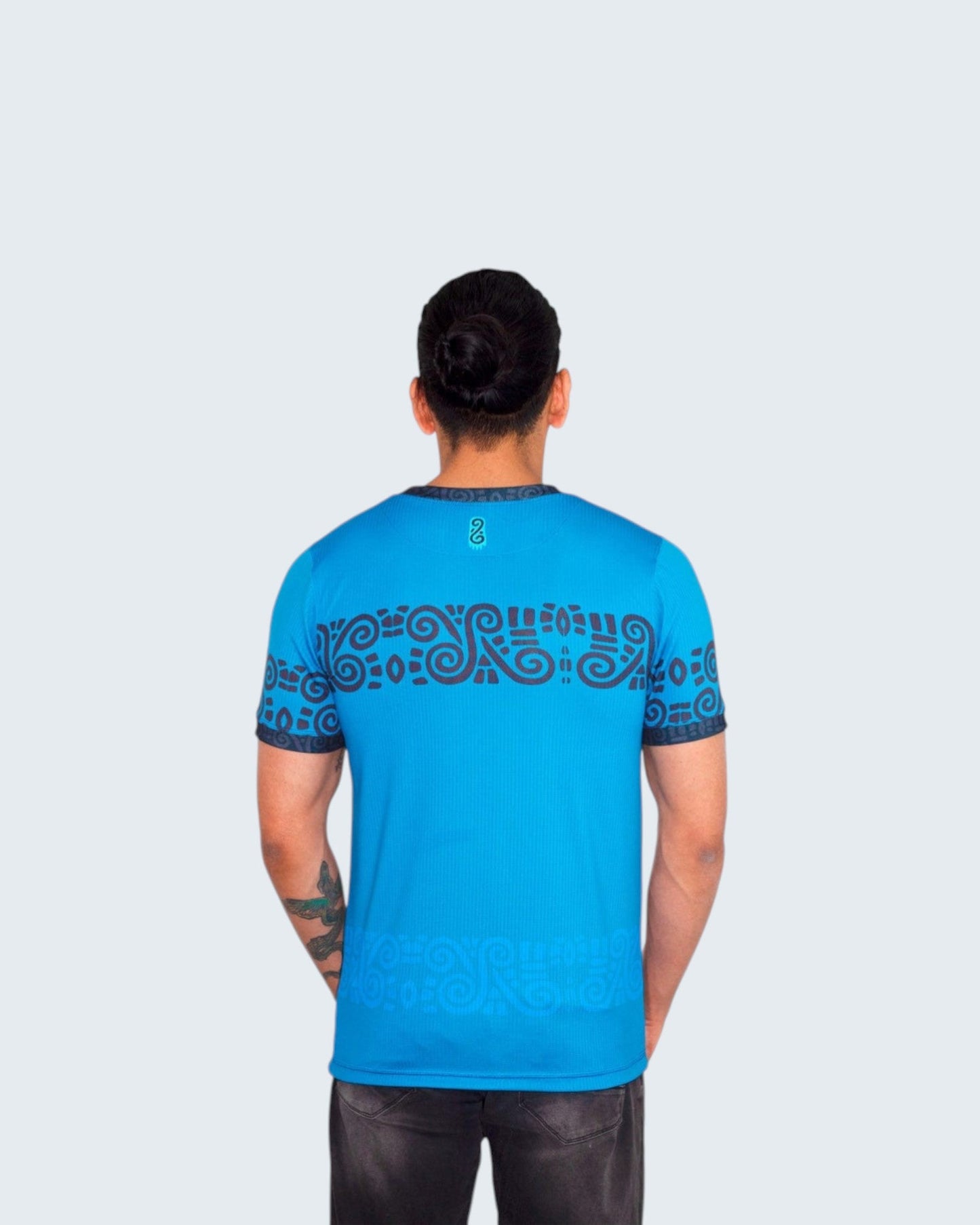 Retroooclothes Jersey Jersey Añil Contemporáneo - Edición Azul Moderno | Jorge Enciso Evolution