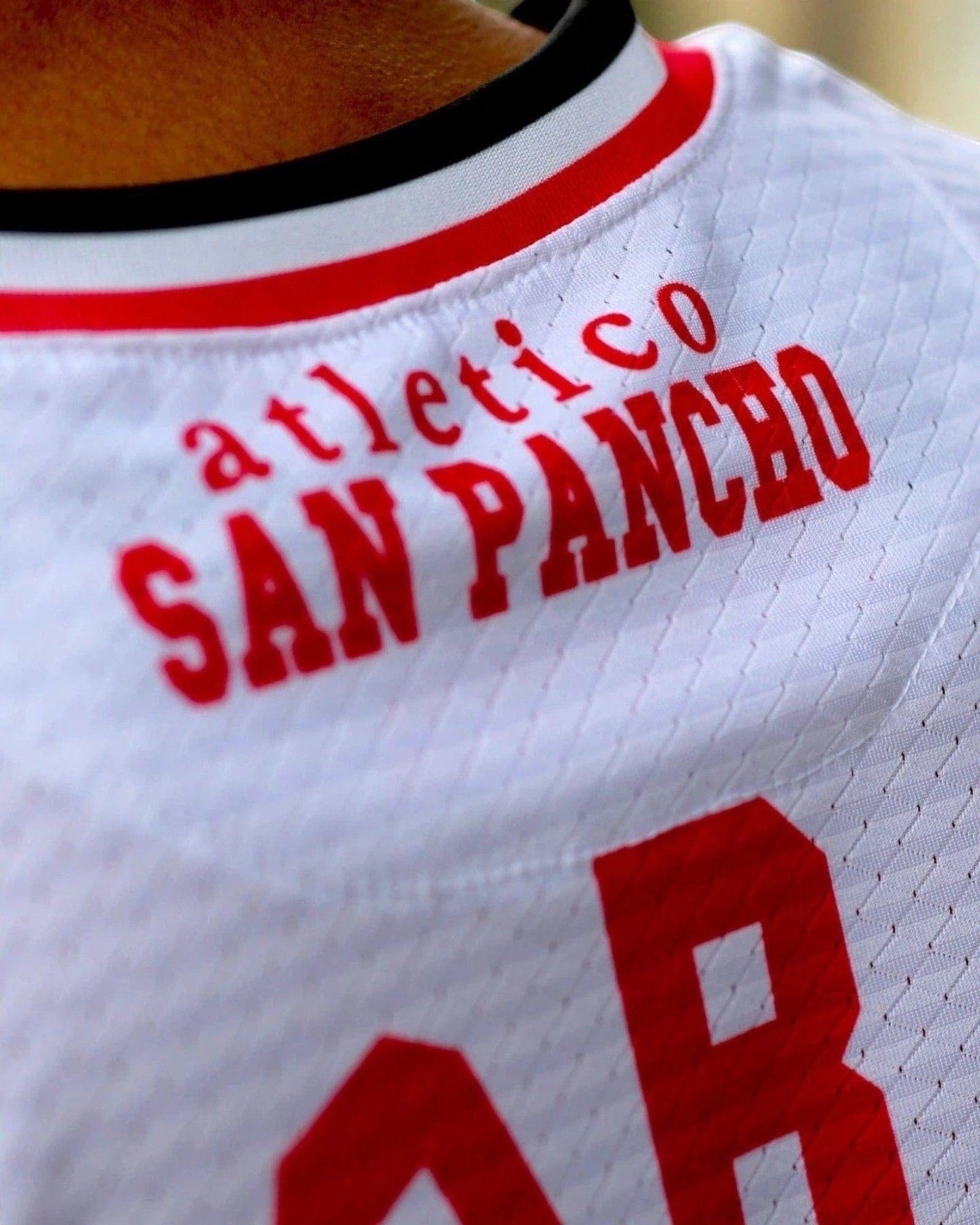 Retroooclothes Jersey Jersey Atlético San Pancho Bkb Sin Mangas – Edición 90’s | Nostalgia, Rebeldía y Orgullo Deportivo
