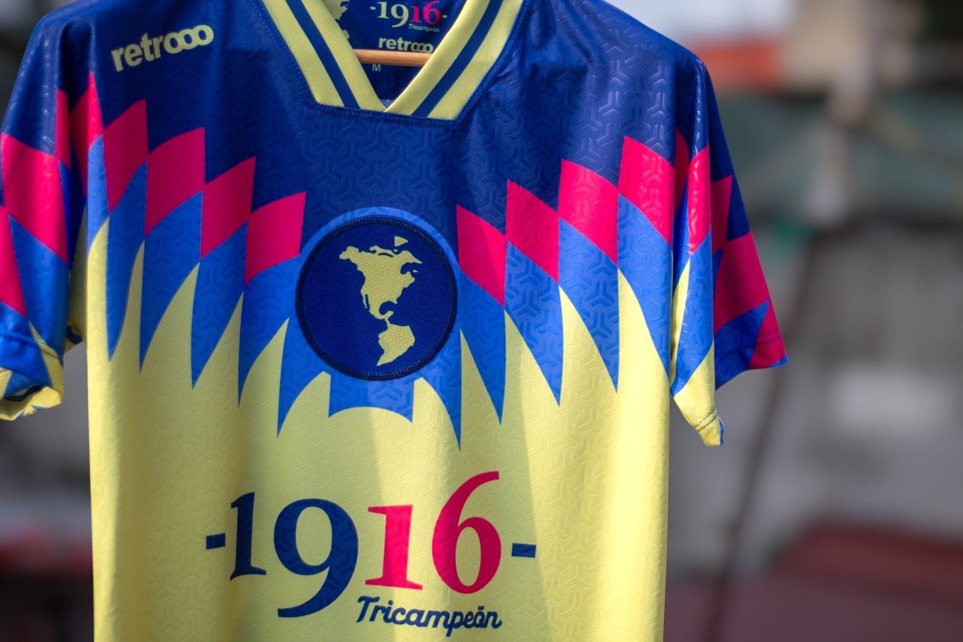 Retroooclothes Jersey Jersey Azulcrema Tricampeón - Edición El Más Grande | Gloria Inmortal