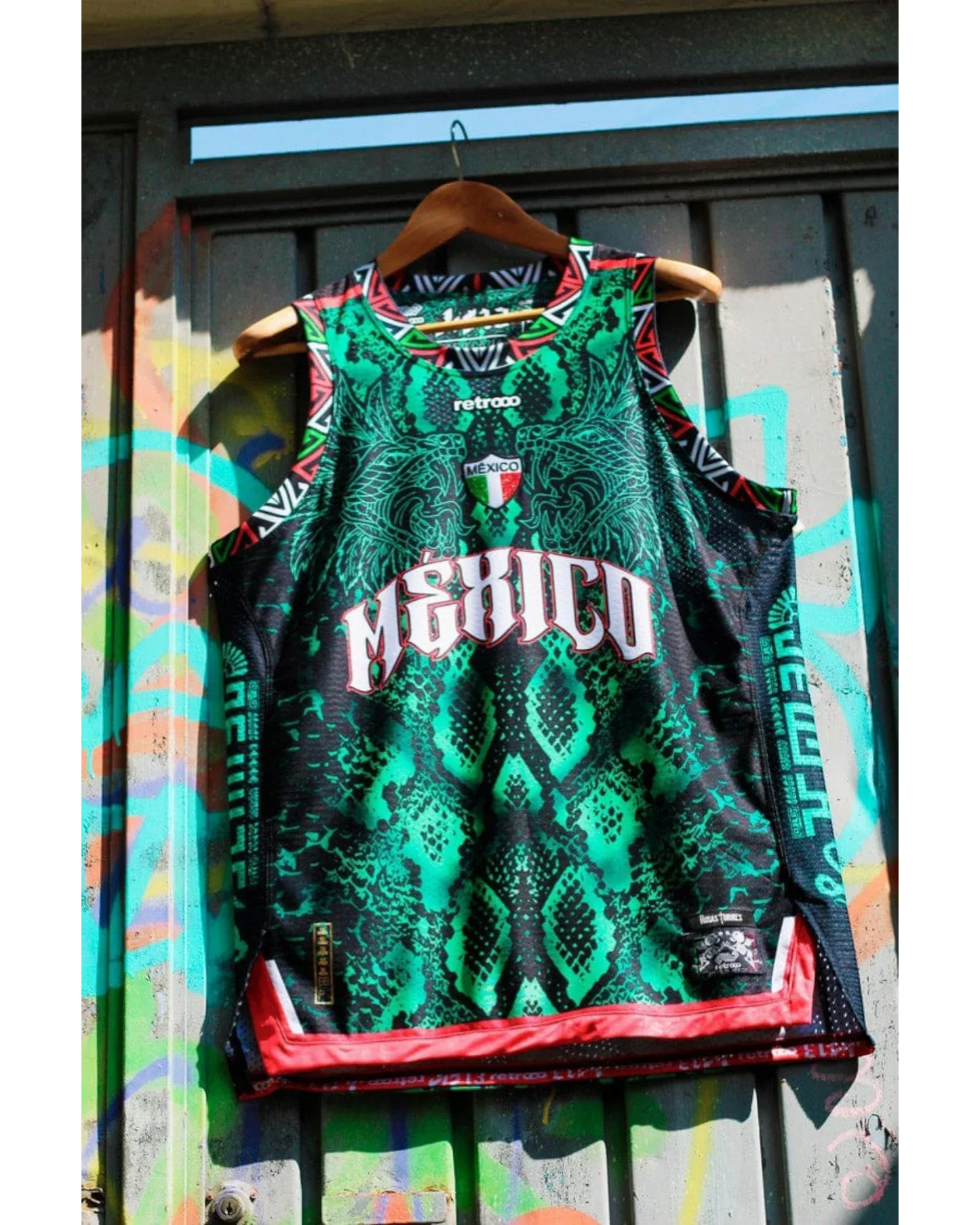 Retroooclothes Jersey Jersey Quetzalcoatl Venom - Basketball Premium | Mitología Urbana