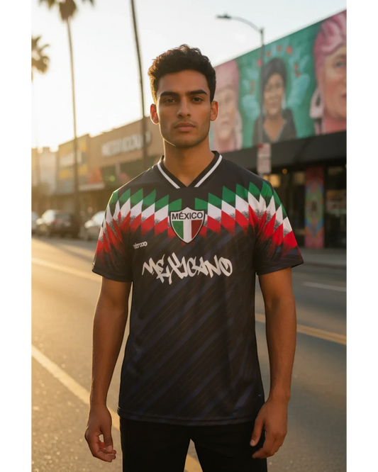 Retroooclothes Jersey Jersey Retro 90s Obsidiana Neon - Edición Elegancia Eléctrica | Contraste Perfecto
