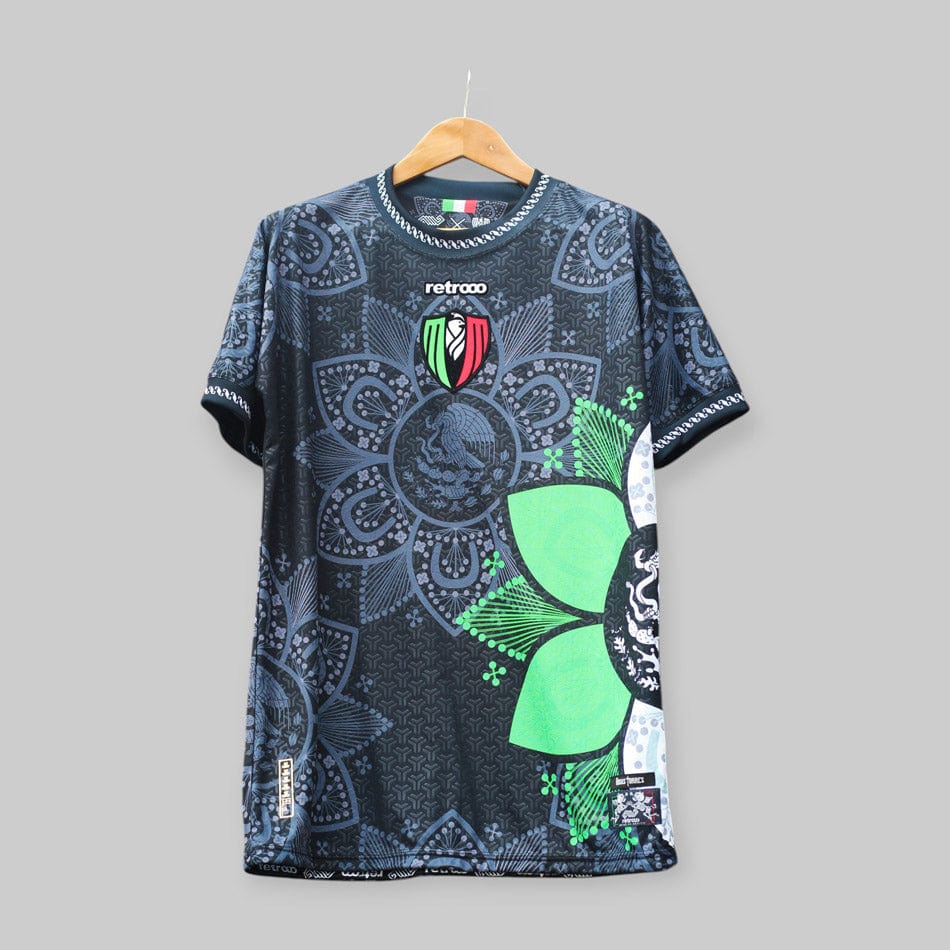 Retroooclothes Jersey Jersey Retrooo México - Sombrero Charro | Arte Textil Coleccionable