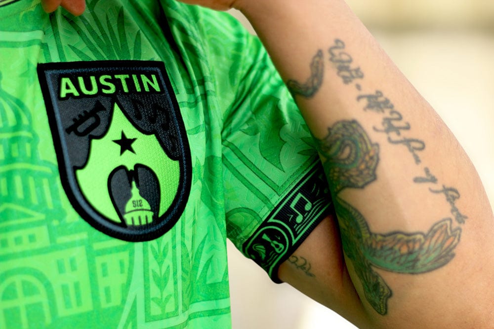 Rosas Torres Jersey Jersey Austin - Edición Verde Esmeralda | Keep Austin Weird