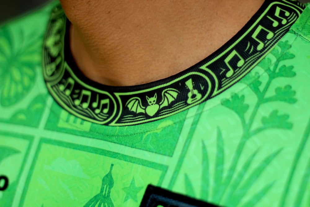 Rosas Torres Jersey Jersey Austin - Edición Verde Esmeralda | Keep Austin Weird