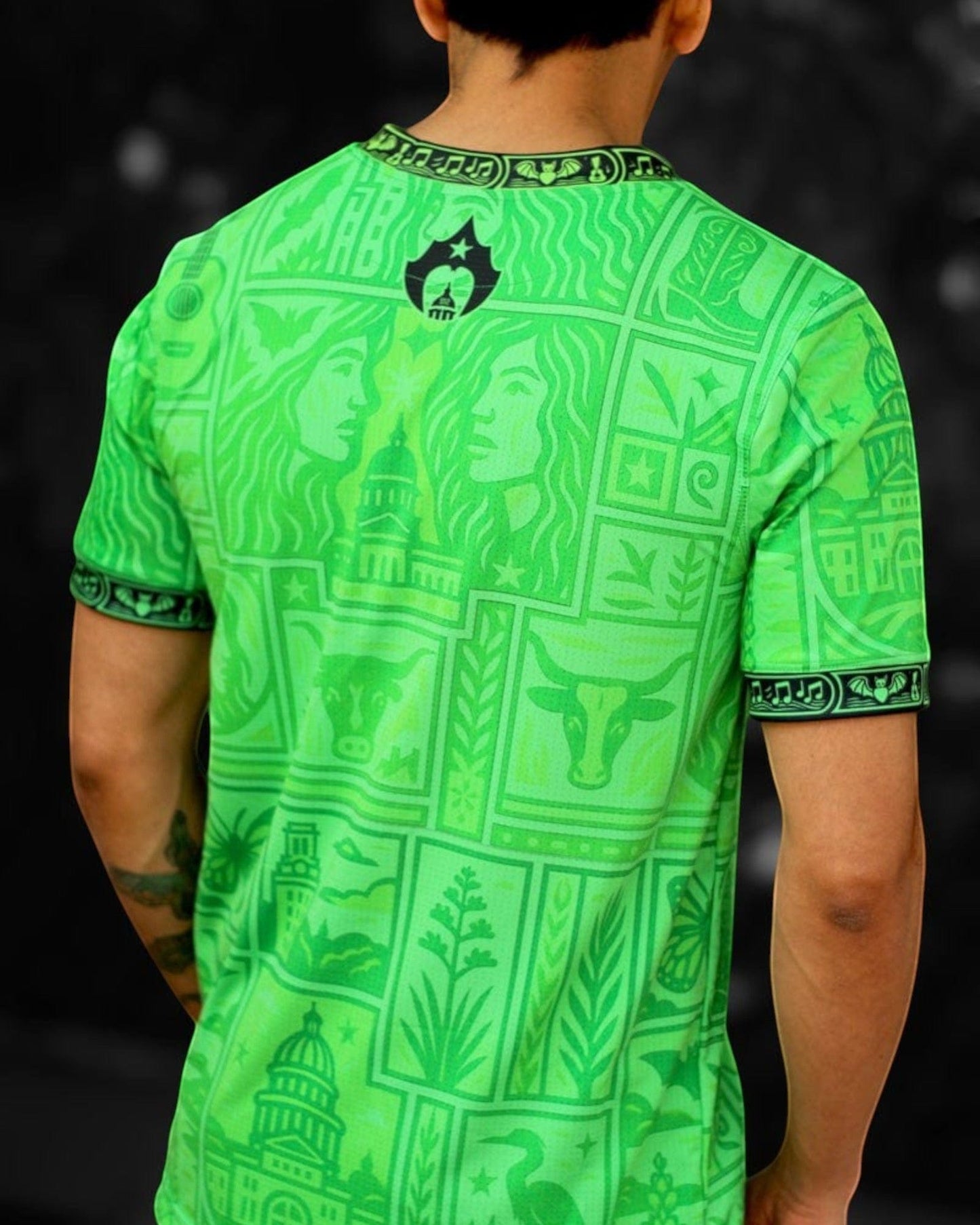 Rosas Torres Jersey Jersey Austin - Edición Verde Esmeralda | Keep Austin Weird