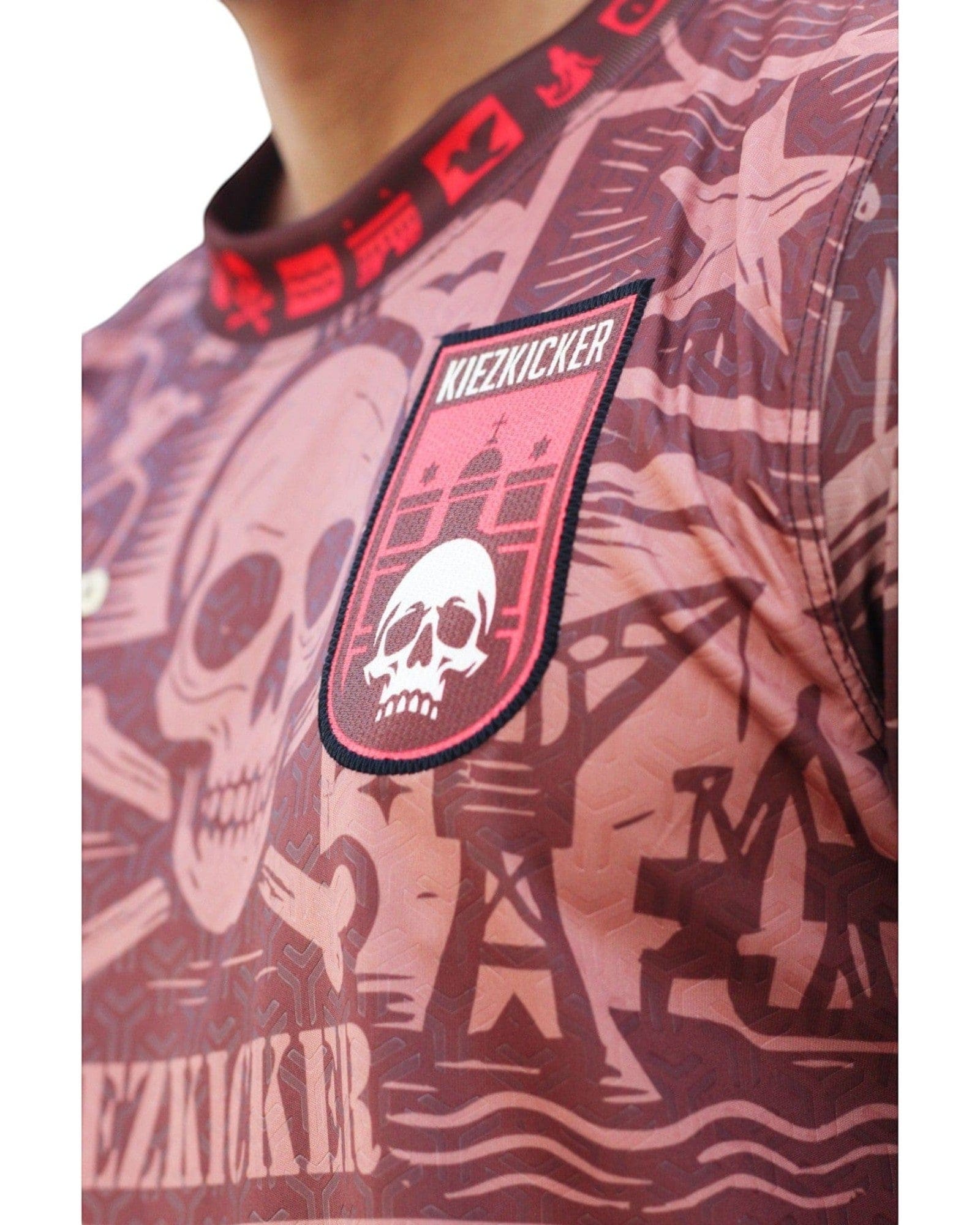 Rosas Torres Jersey Jersey Kiez Rebels - Edición Porto Rebelde | Manifiesto Urbano